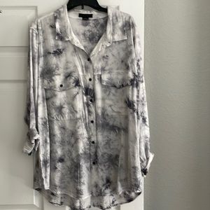 Fabulous top, extra, extra large, dress it up, dresser down